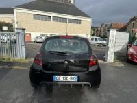 Renault Clio RS 2.0i - 200 3p Clim + Regulateur de vitesse - <small></small> 13.990 € <small>TTC</small> - #4