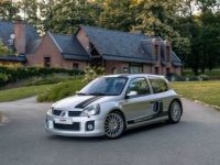 Renault Clio V6 3.0 255ch - <small></small> 68.900 € <small>TTC</small> - #1