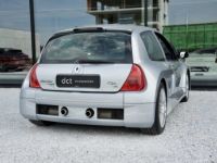 Renault Clio V6 3.0i 24v PHASE I UNIQUE Condition - <small></small> 65.900 € <small>TTC</small> - #4