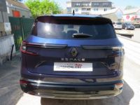 Renault Espace ICONIC VI E-TECH 1.2 DIG-T 12V 200 Hybrid 2WD Xtronic (7P) S&S 130 cv Boîte auto - <small></small> 46.490 € <small>TTC</small> - #4