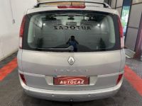 Renault Grand Espace IV 2.0 dCi 150 Carminat Evolution 7PLACES - <small></small> 6.990 € <small>TTC</small> - #7