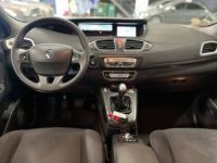 Renault Grand Scenic III 1.5 dCi 105ch Carminat TomTom 7 places - <small></small> 5.490 € <small>TTC</small> - #11