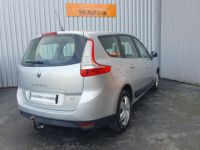 Renault Grand Scenic III 1.5 DCi 110CH EDC 7 PLACES Tomtom Edition 185Mkms 11-2012 - <small></small> 6.990 € <small>TTC</small> - #2