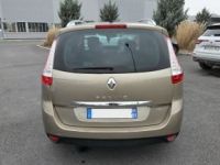 Renault Grand Scenic III 1.5 dCi 110ch energy Bose eco² Euro6 - <small></small> 10.990 € <small>TTC</small> - #9