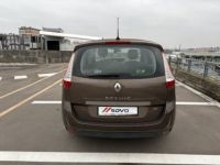 Renault Grand Scenic III 1.5 DCI 110CH FAP CARMINAT TOMTOM EURO5 5 PLACES - <small></small> 4.990 € <small>TTC</small> - #5