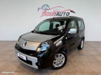 Renault Kangoo II BE BOP 1.6 i 105cv-ATTELAGE-2010 - <small></small> 5.900 € <small>TTC</small> - #1