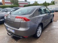 Renault Laguna 2.0 16v 140ch Expression - <small></small> 6.490 € <small>TTC</small> - #4