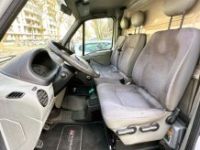 Renault Master FOURGON 2.5 DCI 120 35 L2H2 - <small></small> 6.490 € <small>TTC</small> - #12