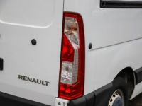 Renault Master Grand Confort F3500 L2H2 2.3 dCi 150 Quickshift FOURGON BVA BOITE AUTO - <small></small> 23.970 € <small></small> - #11