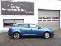 Renault Megane 1.5dCi AUTOMAAT,NAVI,KEYLESS,CRUISE,PDC V+A,BLUETH - <small></small> 12.500 € <small>TTC</small> - #3