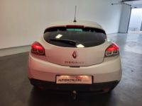 Renault Megane coupe COUPE 1.5 DCI 110 TOMTOM + ATTELAGE - <small></small> 7.590 € <small>TTC</small> - #6