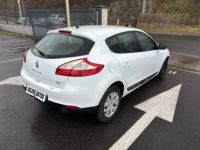 Renault Megane III (B95) 1.2 TCe 115ch energy Life eco² - <small></small> 6.490 € <small>TTC</small> - #6