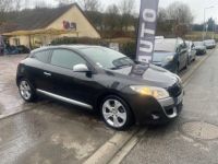 Renault Megane III Coupé 1.5 dCi 110CV - <small></small> 4.990 € <small>TTC</small> - #2