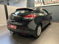 Renault Megane III COUPE 1.5 dCi 85 eco2 1ERE MAIN - <small></small> 6.990 € <small>TTC</small> - #8