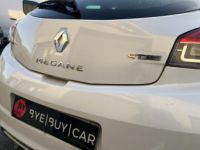 Renault Megane III Coupé 2.0 dCi - 165 GT GTIE 12M - <small></small> 9.990 € <small>TTC</small> - #17