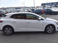 Renault Megane IV 1.6 E-TECH PLUG-IN 160CH INTENS -21N - <small></small> 17.970 € <small>TTC</small> - #4