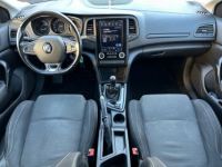 Renault Megane IV BERLINE 1.2 TCe 100ch Energy Life - ECRAN TACTILE CARPLAY CAMERA DE RECUL - <small></small> 8.990 € <small>TTC</small> - #2