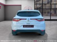 Renault Megane IV BERLINE 1.2 TCe 100ch Energy Life - ECRAN TACTILE CARPLAY CAMERA DE RECUL - <small></small> 8.990 € <small>TTC</small> - #8