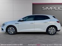 Renault Megane IV BERLINE 1.2 TCe 100ch Energy Life - ECRAN TACTILE CARPLAY CAMERA DE RECUL - <small></small> 8.990 € <small>TTC</small> - #9