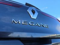 Renault Megane IV BERLINE 1.5 dCi Intens-AFFICHE TÊTE HAUTE/EASY PARK ASSIST/CAM. RECUL + RADARS AV. ARR./Garantie 12 mois - <small></small> 18.990 € <small>TTC</small> - #17
