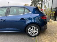 Renault Megane IV BERLINE BUSINESS Blue dCi 115 Business - <small></small> 12.990 € <small>TTC</small> - #25