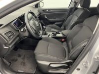 Renault Megane IV Berline TCe 115 FAP Life - <small></small> 15.900 € <small>TTC</small> - #9