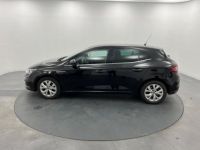 Renault Megane IV Berline TCe 115 FAP Limited - <small></small> 12.900 € <small>TTC</small> - #2