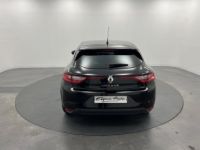 Renault Megane IV Berline TCe 115 FAP Limited - <small></small> 12.900 € <small>TTC</small> - #4