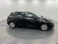 Renault Megane IV Berline TCe 115 FAP Limited - <small></small> 12.900 € <small>TTC</small> - #7