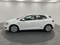 Renault Megane IV SOCIETE BLUE DCI 115 AIR NAV 2P - <small></small> 13.490 € <small>TTC</small> - #2