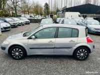 Renault Megane Mégane 1.6 Authentique GARANTIE 6 MOIS - <small></small> 3.490 € <small>TTC</small> - #4