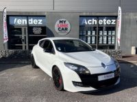 Renault Megane RS Trophy Coupé 2.0i 16V 265 III - <small></small> 25.890 € <small>TTC</small> - #1