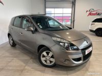 Renault Megane SCENIC III 1.9 DCi 131cv-2010 - <small></small> 7.900 € <small>TTC</small> - #2