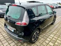 Renault Megane SCENIC SCÉNIC III (JZ0/1_) 1.5 dCi (110Ch) FAP ECO2 BOSE EDITION EDC - <small></small> 9.790 € <small>TTC</small> - #4