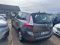 Renault Scenic III 1.5 dCi 110 FAP Energy eco2 Authentique 7 PLACE TOMTOM - <small></small> 4.900 € <small>TTC</small> - #5