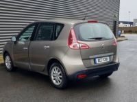 Renault Scenic III 3  1.5 DCI 110 PRIVILEGE EDC BVA - <small></small> 9.990 € <small>TTC</small> - #26