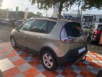 Renault Scenic III X MOD 1.5 DCI 110 BV6 BUSINESS GPS - <small></small> 10.450 € <small>TTC</small> - #24