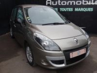 Renault Scenic Scénic III dCi 110 FAP eco2 Bose Euro 5 EDC - <small></small> 6.990 € <small>TTC</small> - #3