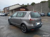 Renault Scenic Scénic III Essence 130 cv Faible kilométrage Crit'air 1 Année 2016 - <small></small> 11.450 € <small>TTC</small> - #3