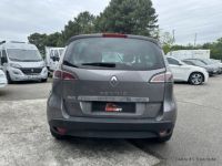 Renault Scenic Scénic III Ph 2 1.2 TCe 130CV Energy Limited - <small></small> 9.490 € <small>TTC</small> - #8