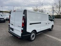 Renault Trafic Combi III L2H1 2.0 dCi 145ch 3Places Clim Régulateur Attelage 18,250Euro H.T. - <small></small> 21.900 € <small>TTC</small> - #4