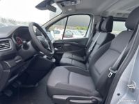 Renault Trafic Combi L1 2.0 Blue dCi 150ch S&S Zen 9 places E6E - <small></small> 39.900 € <small>TTC</small> - #12