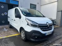 Renault Trafic Fg L1H1 1200 2.0 dCi 120ch Grand Confort E6 Historique d'entretien Garantie 12 mois Radar de recul Apple CarPlay Prix TTC - <small></small> 13.990 € <small>TTC</small> - #1