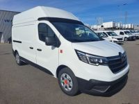 Renault Trafic FOURGON L2H2 3T BLUE DCI 150 GSR2 RED EDITION PLUS - <small></small> 32.388 € <small>TTC</small> - #1