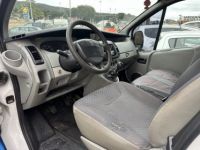 Renault Trafic II FG L1H1 1000 2.0 DCI 115CH CONFORT - <small></small> 7.990 € <small>TTC</small> - #7