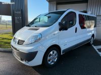 Renault Trafic II Passenger 2.0 DCi 115ch Grand Expression BVM6 8 places 2ème main Français GPS Bluetooth Régulateur Radar de recul Clim AV-AR Vitrage surteinté Pack - <small></small> 18.990 € <small>TTC</small> - #1