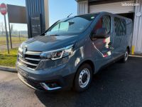 Renault Trafic III L1H1 2T8 2.0 DCi 130ch Grand Confort VAN MANIA Aménagé 1ère main Français 3 places TVA 2 Couchages Caméra Angles morts Douche Gazinière Attelage P - <small></small> 42.990 € <small></small> - #1