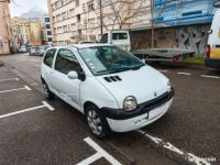 Renault Twingo 1.2 16v 75ch Expression - <small></small> 2.490 € <small>TTC</small> - #2