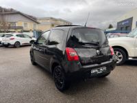 Renault Twingo 1.2 16v 75ch Miss Sixty Toit ouvrant panoramique - <small></small> 5.490 € <small>TTC</small> - #3