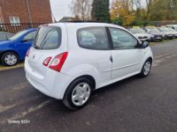 Renault Twingo 1.2i - <small></small> 3.750 € <small>TTC</small> - #4